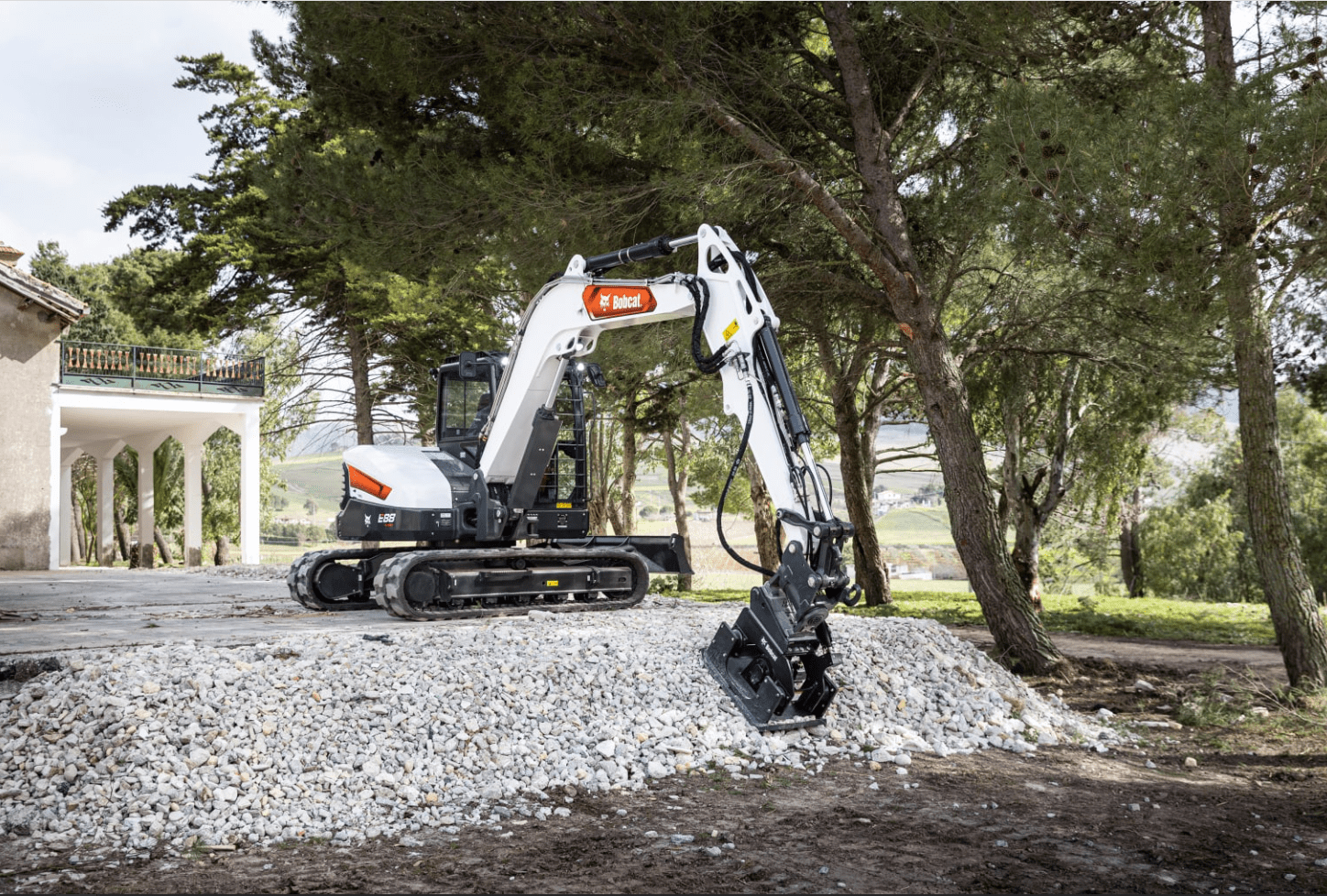 Browse Specs and more for the Bobcat E88 Compact Excavator - Bobcat of North Texas