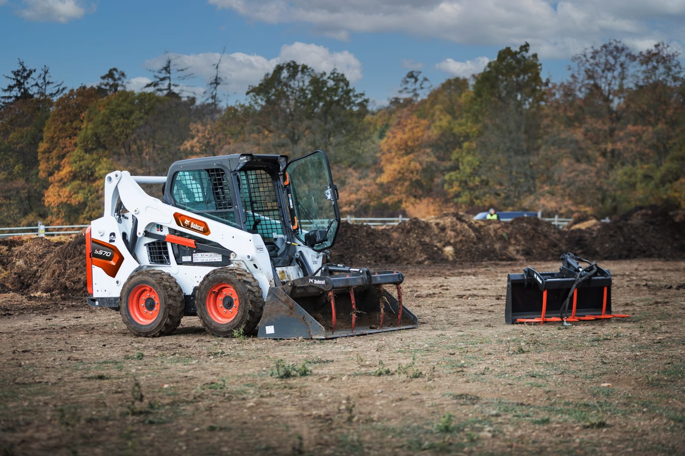 Browse Specs and more for the S570 Skid-Steer Loader - Bobcat of North Texas